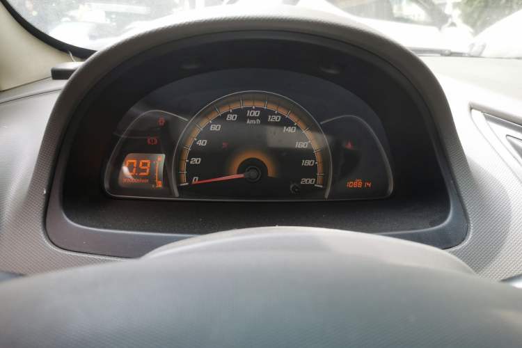 Used Chevrolet Sail 2010 Hatchback 1.2L Manual Warm Edition