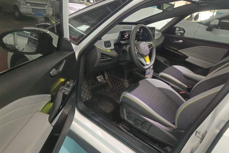 Used Volkswagen ID.3 2024 Intelligent Edition Driver Seat