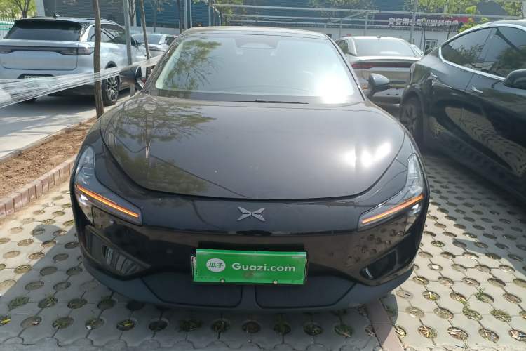 Used XPeng MONA M03 2024 620 with Ultra-Long Range Front