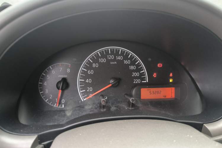 Used Nissan Sunny 2015 1.5XE Manual Comfort Edition