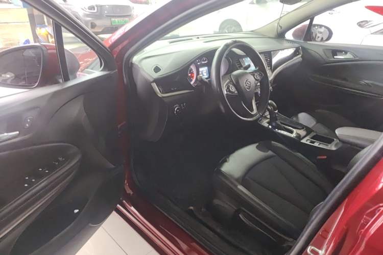 Used Buick Verano 2017 Sedan 20T Dual-Clutch Leading Model Driver Seat