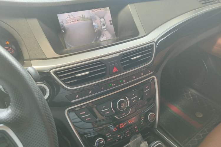 Used Geely Auto Emgrand GT 2015 1.8T Flagship Model