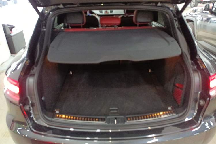 Used Porsche Macan 2021 Macan 2.0T