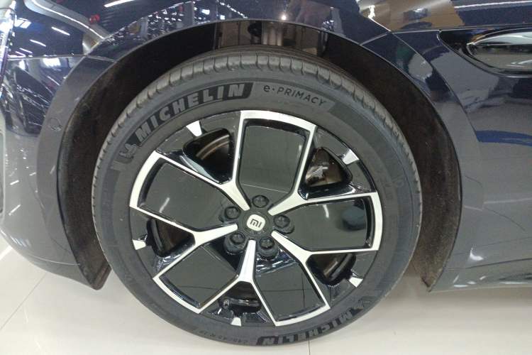 Used Xiaomi Auto SU7 2024 Rear-Drive Ultra-Long Range Advanced Pro-Level Intelligent Driving Version
