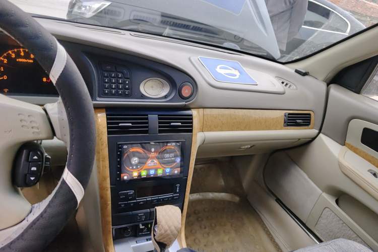 Used Nissan Lannia 2004 Zhizun 2.0L Automatic Comfort Model Audio And AC Panel