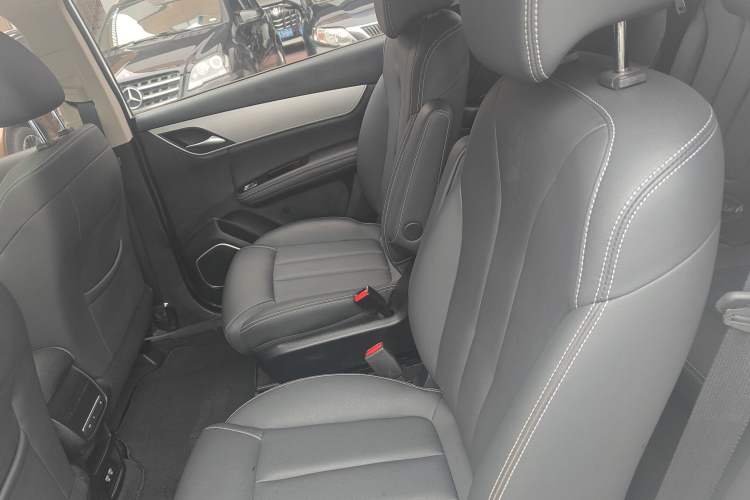 Used BYD Song MAX 2021 Upgraded Model 1.5T Automatic Luxury 6-Seater
