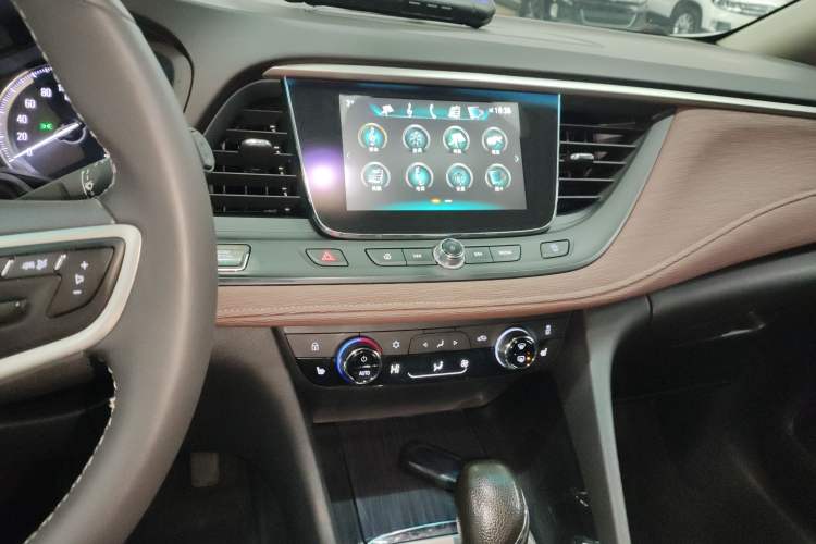 Used Buick GL6 2019 18T 6-Seater Connected Luxury Version China VI Standard