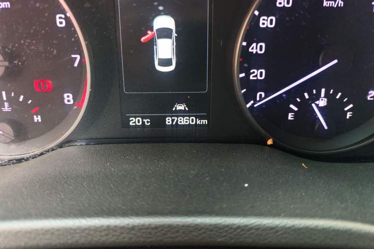 Used Hyundai Elantra (6th Generation / Lingdong) 2016 1.6L Automatic ZhiXuan · Flagship Edition
