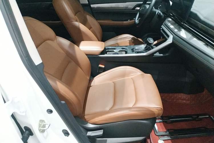 Used Geely Auto Vision X6 2021 PRO 1.4T Automatic Prestige Model
