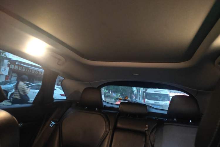 Used Infiniti QX50 2018 2.0T Two-Wheel Drive Fashion Edition
