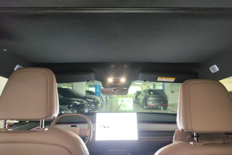 Used ONVO L60 2024 60 kWh Rear-Drive Version
