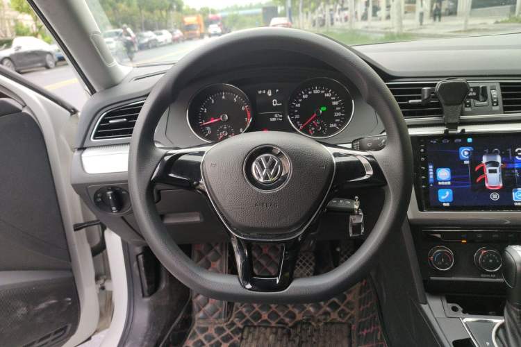 Used Volkswagen Lamando 2018 230TSI DSG Fashion Edition