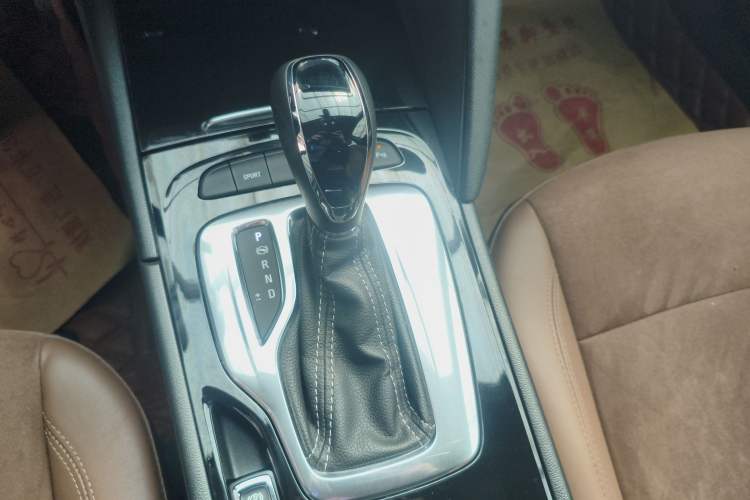 Used Buick Regal 2019 20T Elite Version China VI Standard