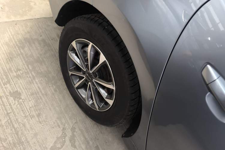 Used BYD Destroyer 05 2024 HONOR Edition DM-i 55KM Luxury Model Exterior 5