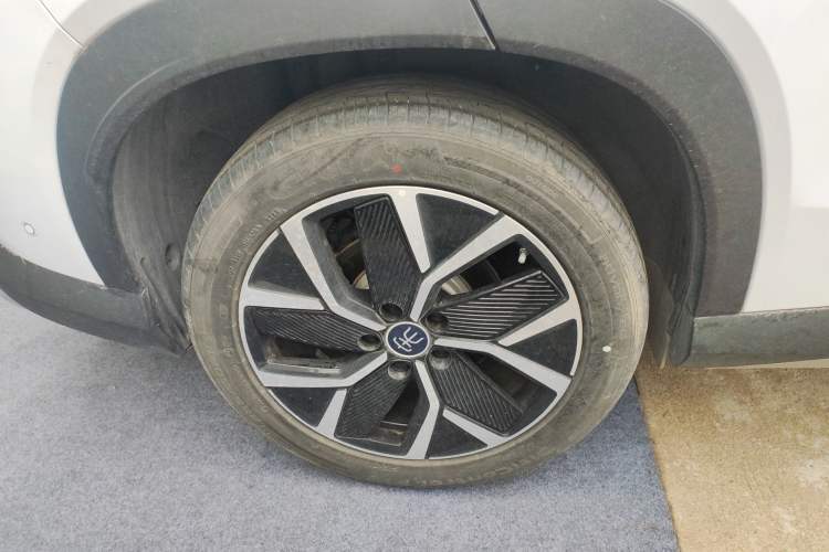 Used BYD Song L DM-i 2025 Intelligent Driving Version 160 km Beyond-Range Type
