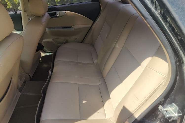 Used Buick Excelle 2011 1.6LX-AT Left Rear Seat