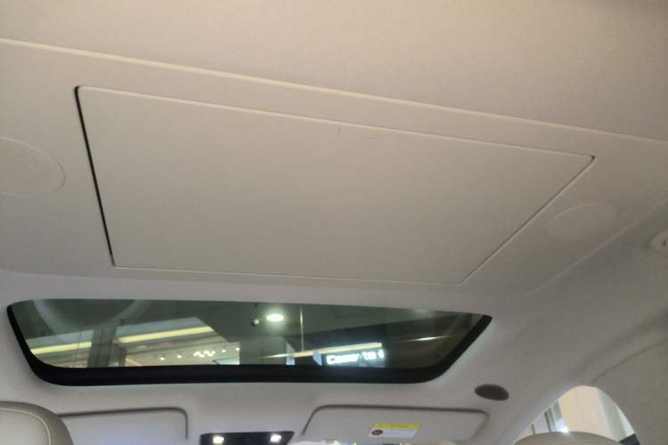 Used Li Auto Li Auto i8 2025 Model Standard Version