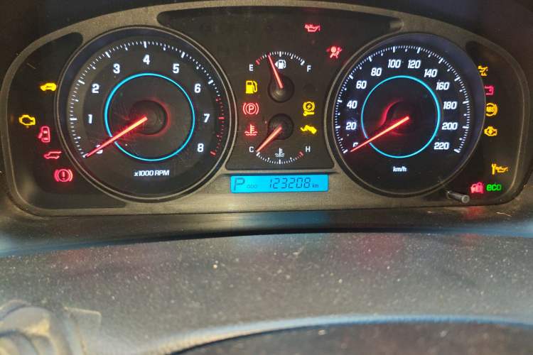 Used Chevrolet Captiva 2013 2.4L Two-Wheel Drive City Edition 7-Seater