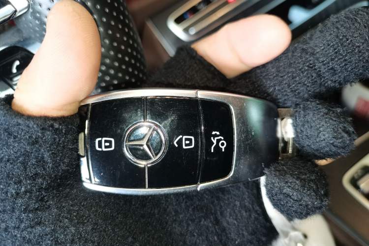 Used Mercedes-Benz E-Class 2021 Restyled E 300 L Sporty and Stylish Edition