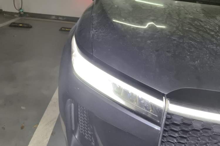 Used Li Auto ONE 2020 Extended-Range 6-Seater Version Right Front Headlight