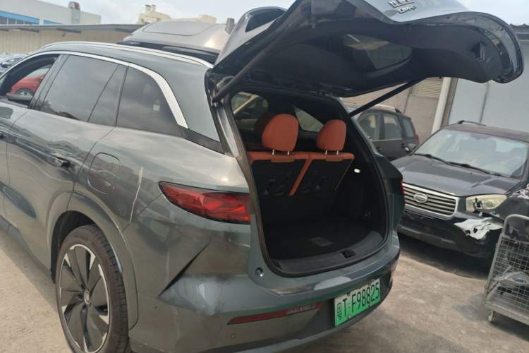 Used BYD Tang L 2025 DM 175KM Drone Player Edition Trunk