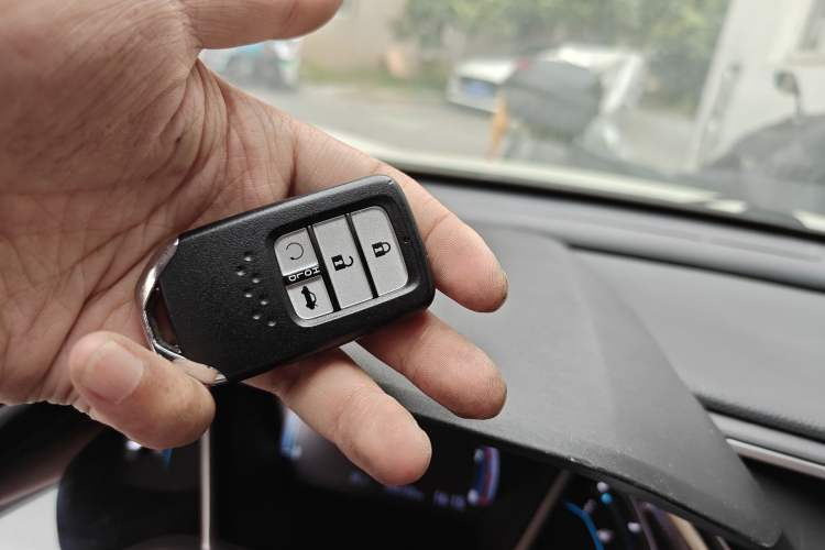 Used Honda Civic 2016 220TURBO CVT Luxury Edition
