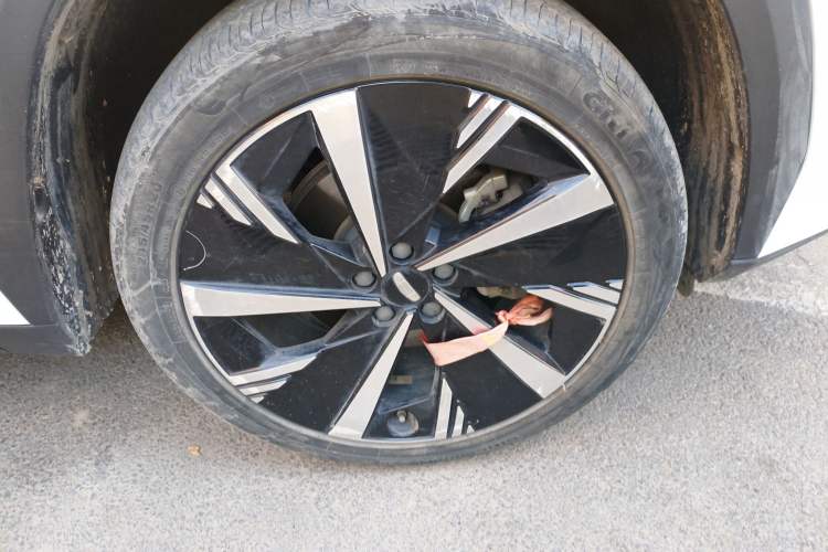 Used Geely Auto FX11 2023 1.5TD DCT Prestige Edition
