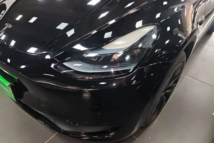 Used Tesla Model Y 2023 Rear-Wheel-Drive Version