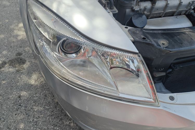 Used Skoda Octavia 2015 Classic Model 1.6L Manual Eado Version
