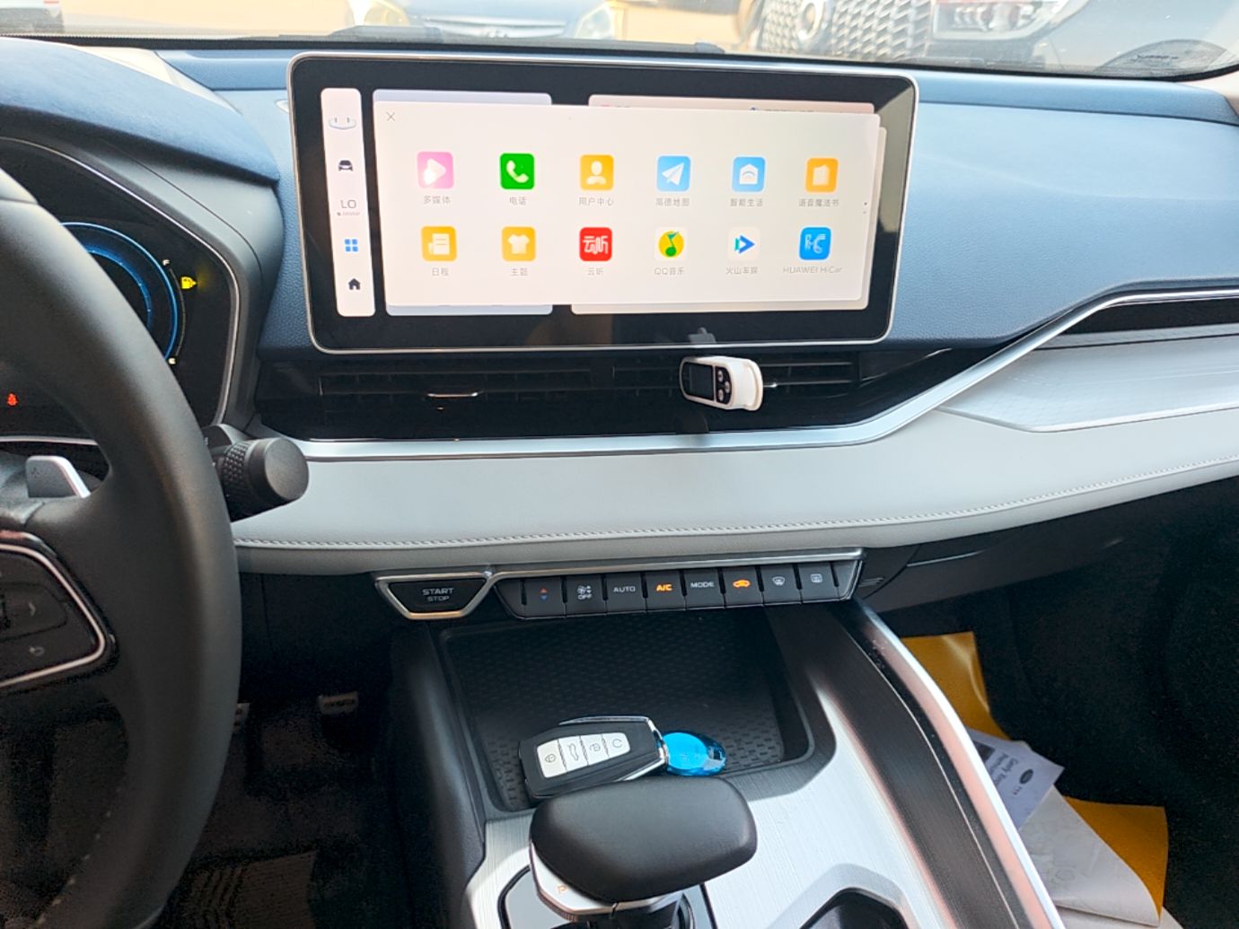 Geely Auto Preface 2023 2.0TD Prestige Version — снимка 15