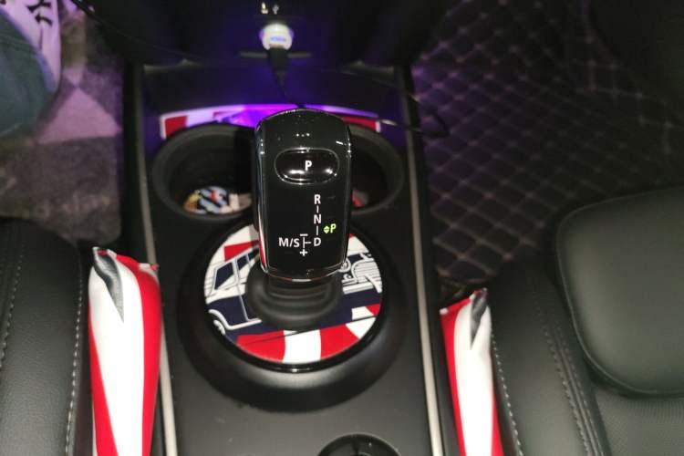 Used MINI Countryman 2021 2.0T COOPER S Gear Lever