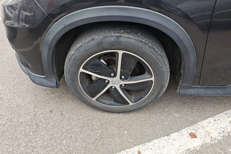 Used Honda Vezel 2020 1.5L CVT Pioneer Edition
