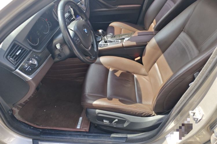 Used BMW 5 Series 2014 525Li Luxury Design Package
