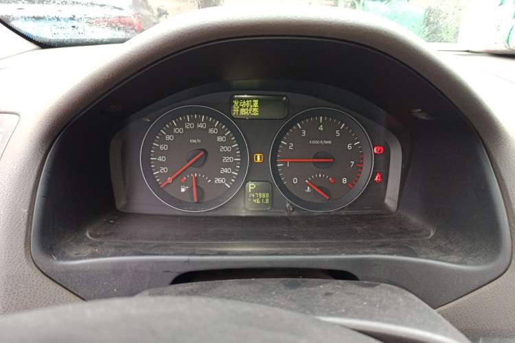 Used Volvo S40 2011 2.0L Automatic ZhiShang Edition
