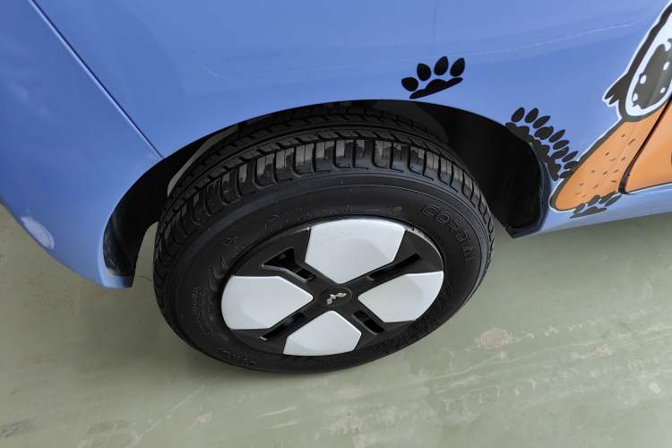 Used Wuling Hongguang MINIEV 2022 Macaron Colorful Edition Lithium-Ion Battery Exterior 5