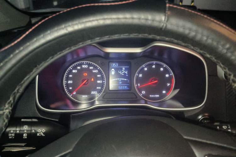 Used MG ZS 2017 1.5L Automatic Elite Edition Instrument Cluster