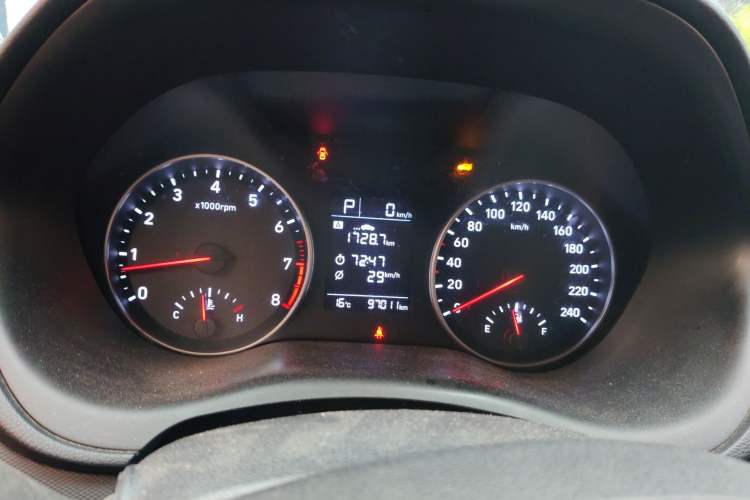 Used Hyundai Celesta 2017 1.6L Automatic Enjoyment Version GLS Instrument Cluster