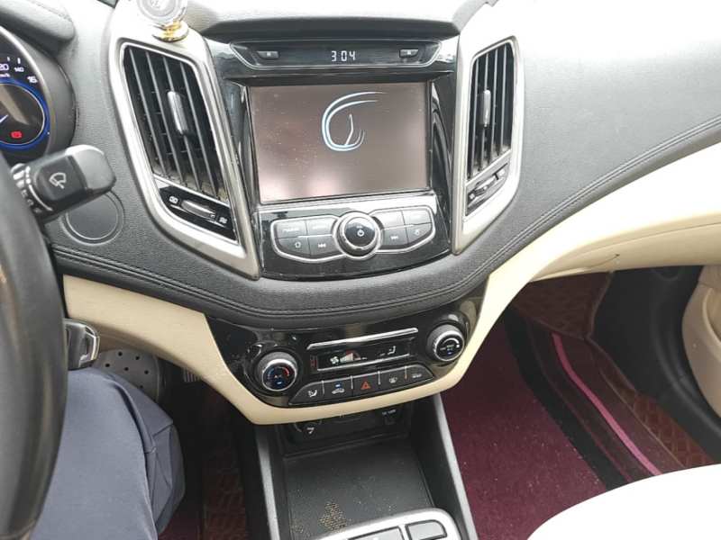 Used CHANGAN Eado 2016 1.6L Manual Fashion Edition — 14