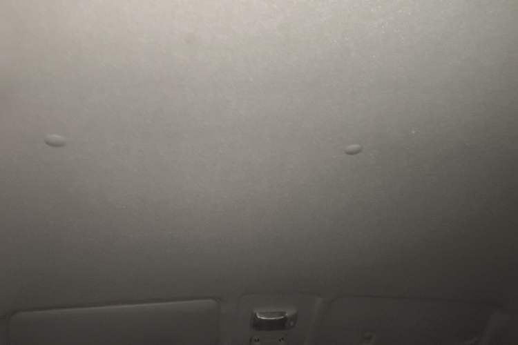 Used Jinbei New Hiace X30L CNG 2023 100L CNG Wealth Edition Bus 6/7 Seats No Air Conditioning SWCC15M
