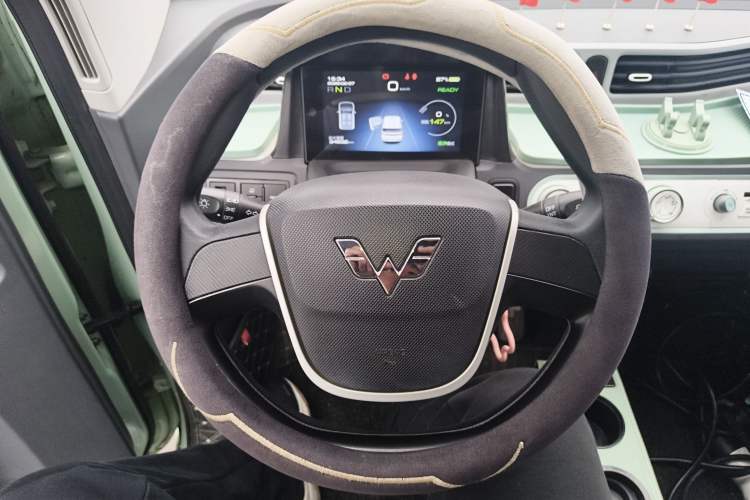 Used Wuling Hongguang MINIEV 2022 Macaron Premium Model – Lithium Iron Phosphate
