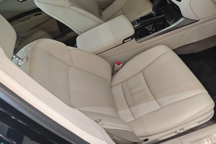 Used Acura RLX 2013 3.5L PAWS Edition