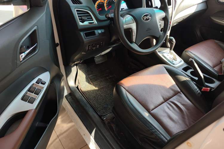 Used BYD F3 2015 Energy-Saving Edition 1.5L Automatic Prestige Model