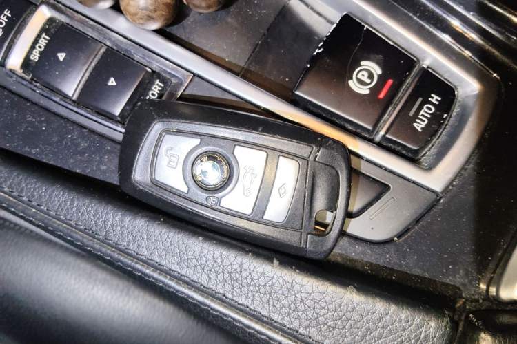 Used BMW 5 Series 2013 520Li Elegant Edition Vehicle Key