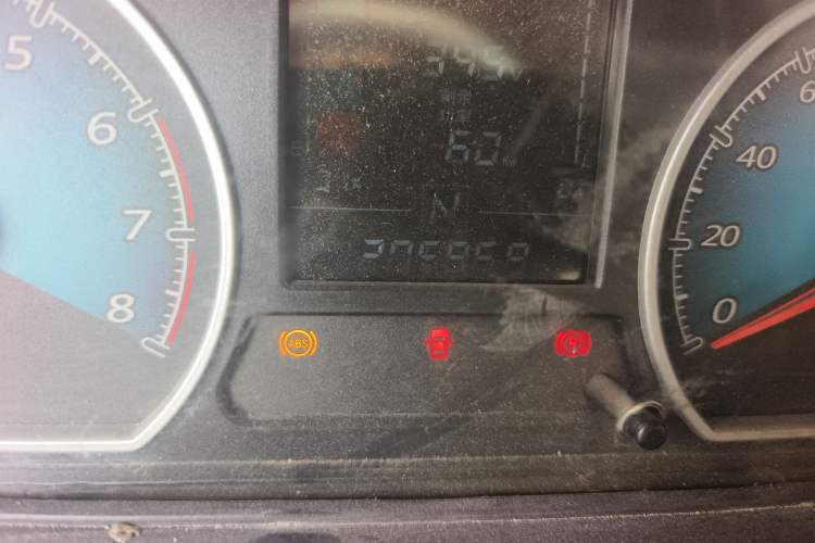 Used Wuling EV50 2021 Van Logistics Vehicle - Huishitong Ningde 41.86 kWh Inovance 2nd-Generation Electric Control System
