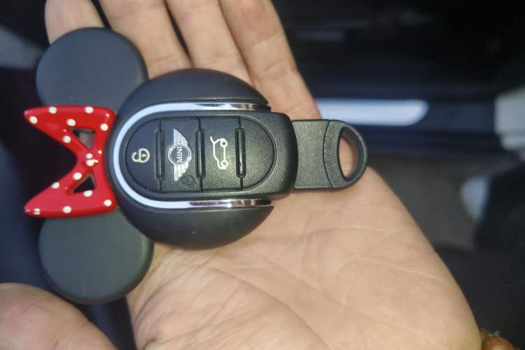 Used MINI MINI 2014 1.5T COOPER Fun