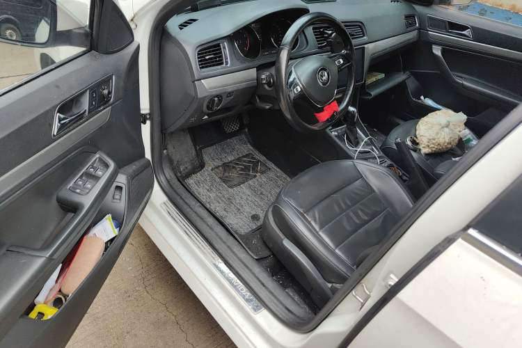 Used Volkswagen Lavida 2017 230TSI DSG Comfort Edition Driver Seat