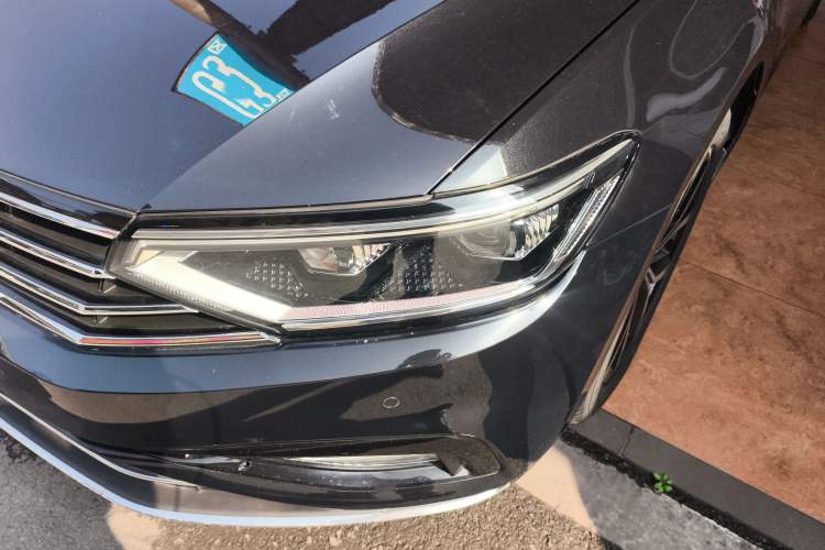 Used Volkswagen Magotan 2020 330TSI DSG Leading Model
