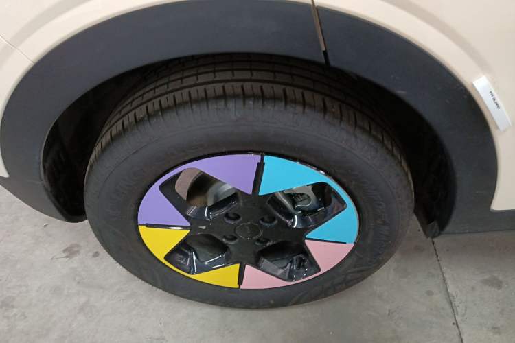 Used Geely Galaxy Geome 2025 310km Dream Edition Exterior 5