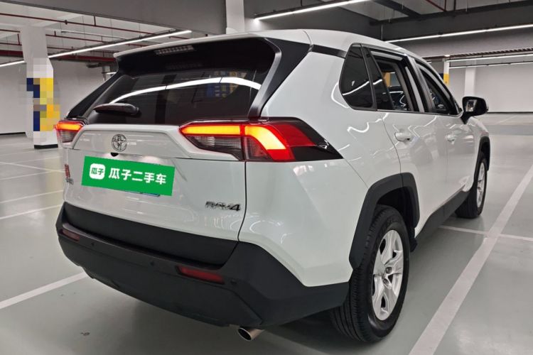 Used Toyota RAV4 2024 2.0L CVT Two-Wheel Drive Urban Edition
