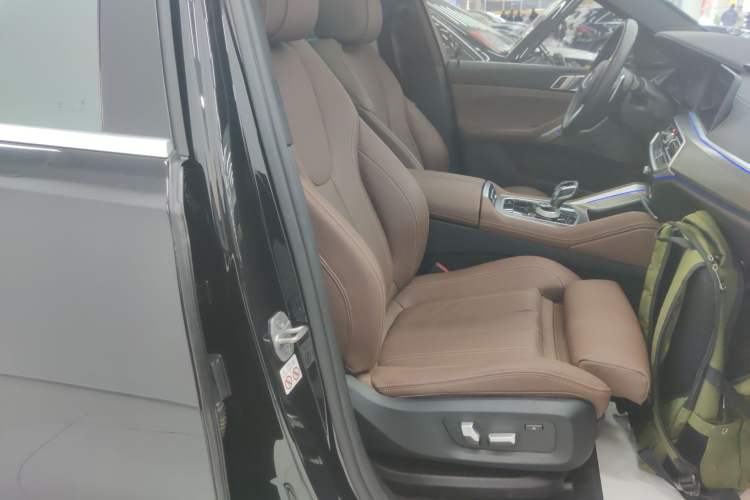 Used BMW X6 2022 Restyled xDrive40i M Sport Package
